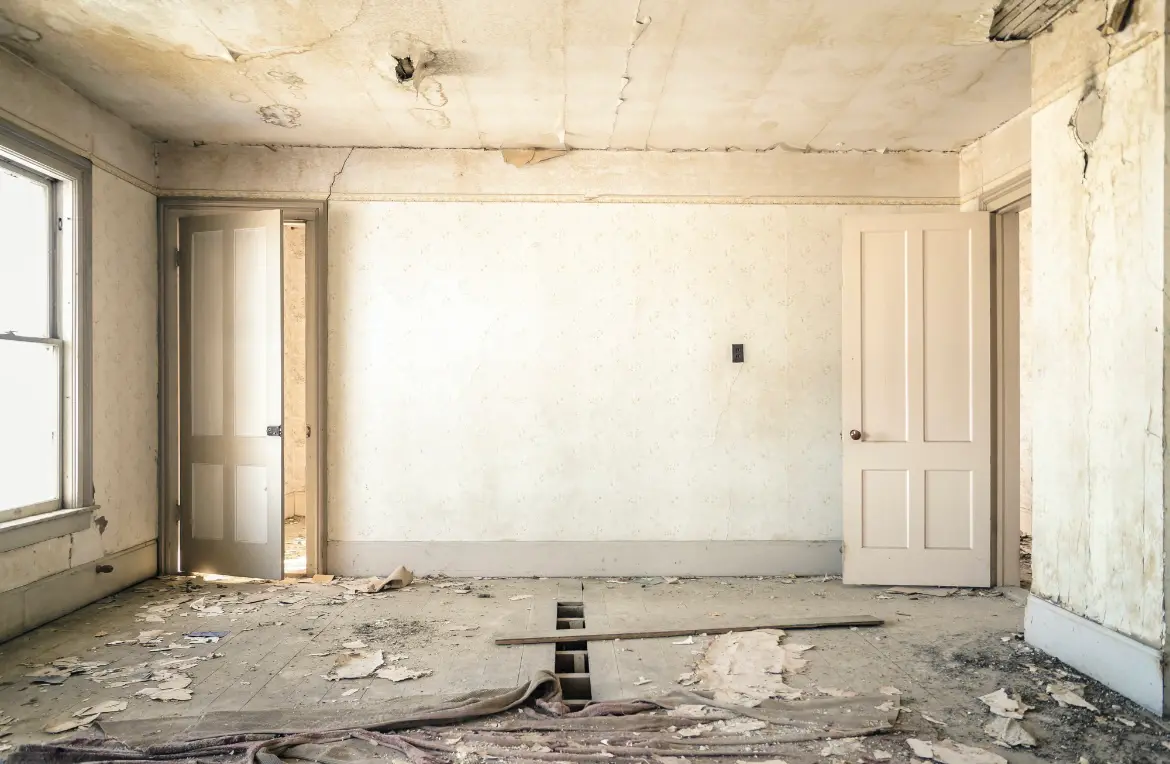 Waste disposal crew managing a cleanout project in Spring Valley Lake